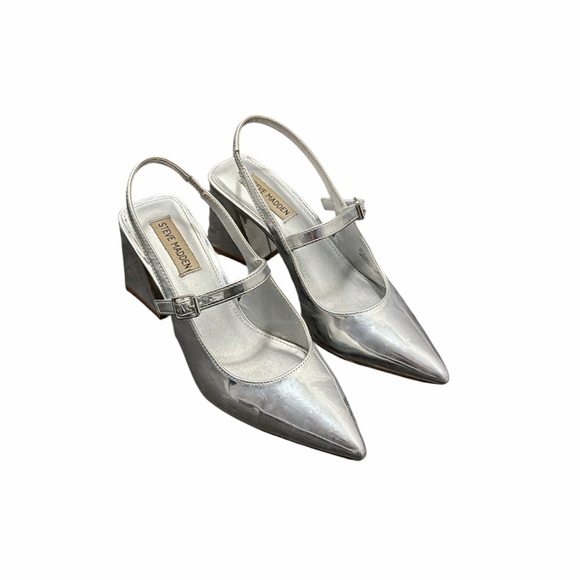 Steve Madden Hailsey Silver Pointed-Toe Slingback Pumps - Picture 2 of 6
